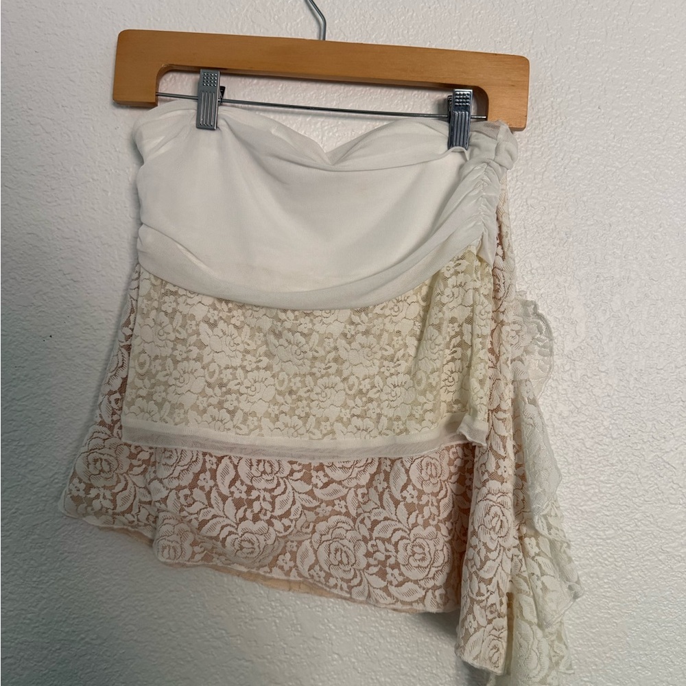 Elegant White Lace Skirt 2 Piece